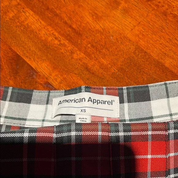 AMERICAN APPAREL XS Red and Black Skirt - Picture 2 of 5